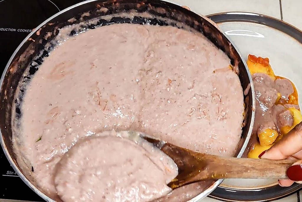 The 20 Most Popular Traditional Foods in Uganda